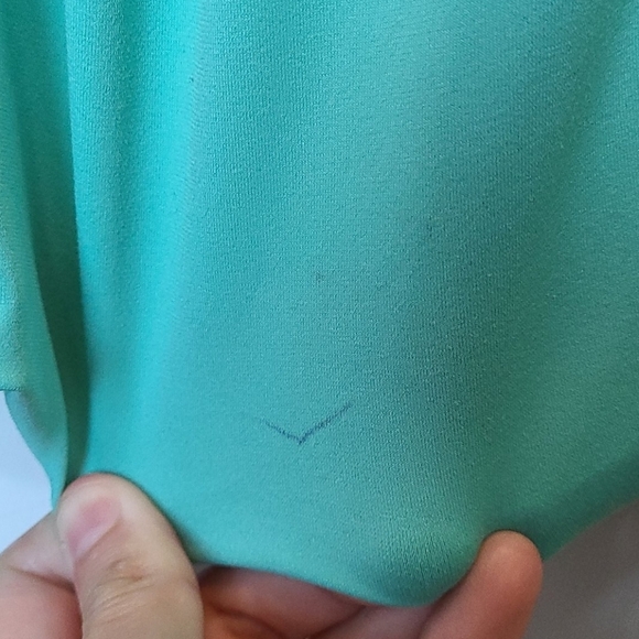 Lululemon Mint Awareness Balloon Hem Top - Picture 3 of 8
